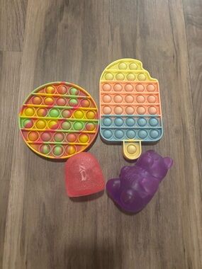 Multicolor & Purple Kids Sensory Fidget Toy Set by